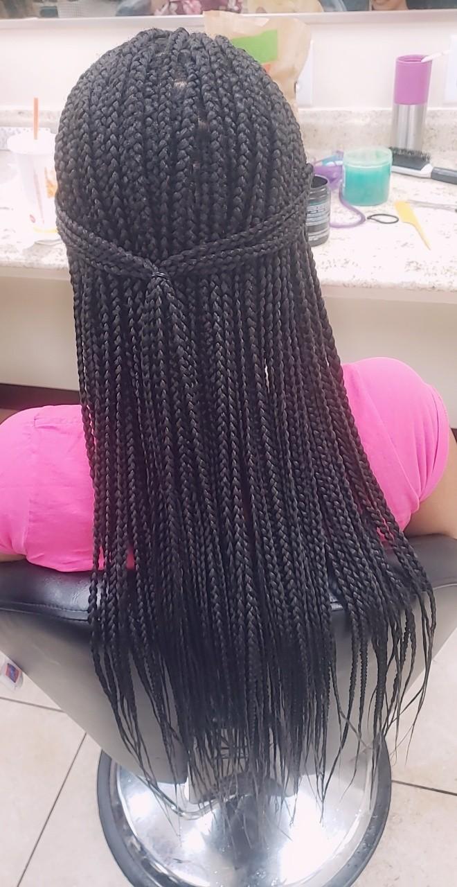 Knottless box braids – Donan Hair Braiding